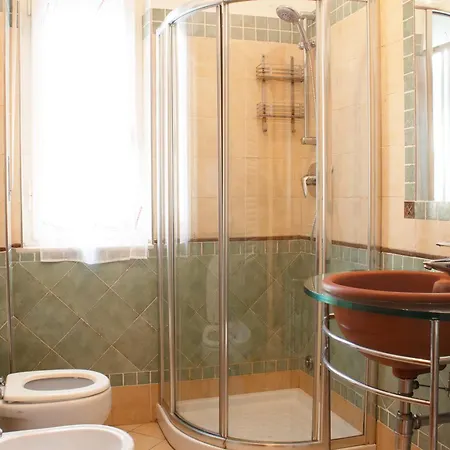 200 Metri Dal Mare Relax Con Ampio Terrazzo Lägenhet Alassio