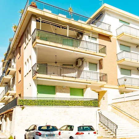 200 Metri Dal Mare Relax Con Ampio Terrazzo Apartamento *